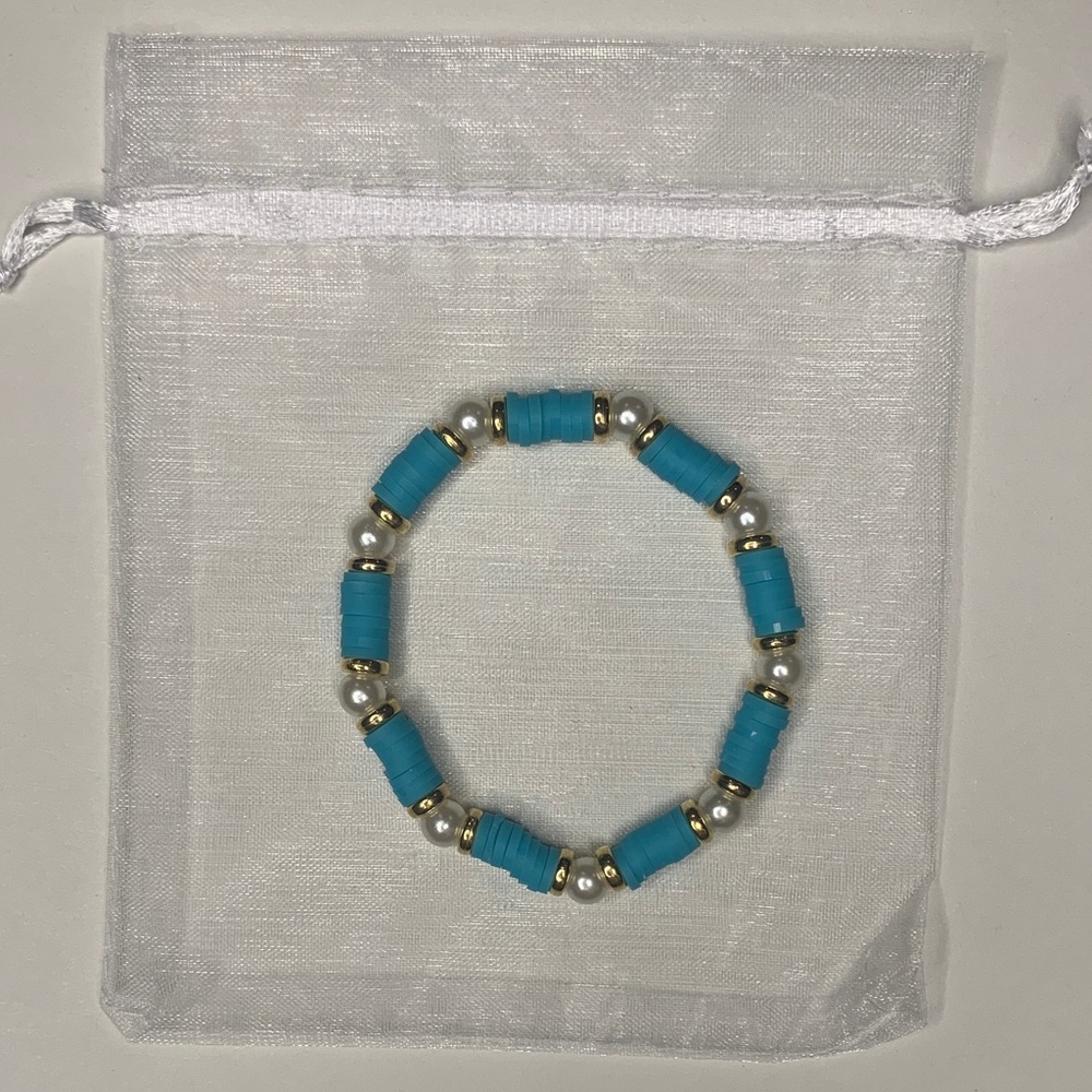 Turquoise Beaded Bracelet with Gold Accents
